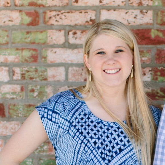 Meet your Posher, Ashley - Picture 1 of 1